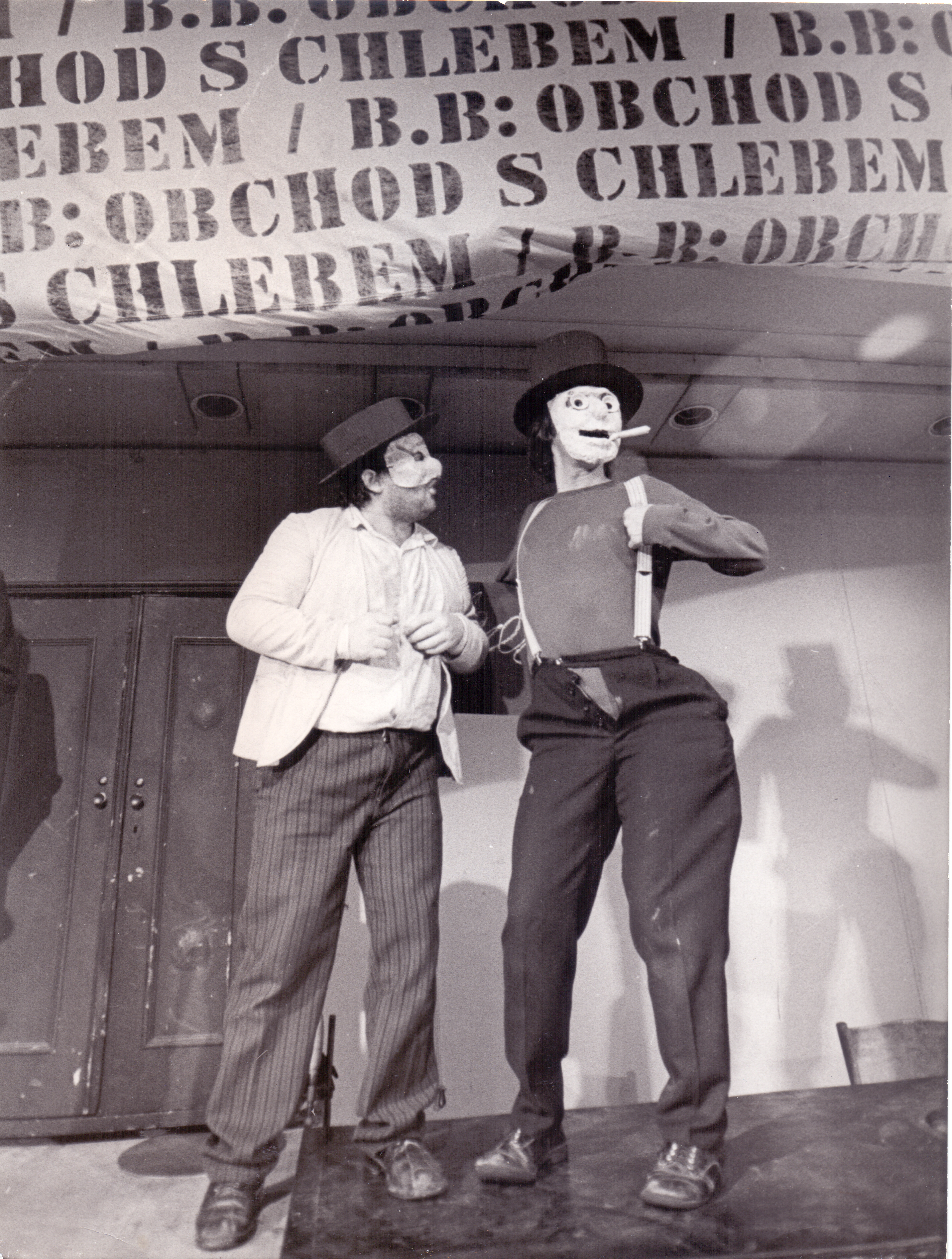 Vplyv slovenských divadelných tvorcov na poetiku Divadla Husa na provázku 