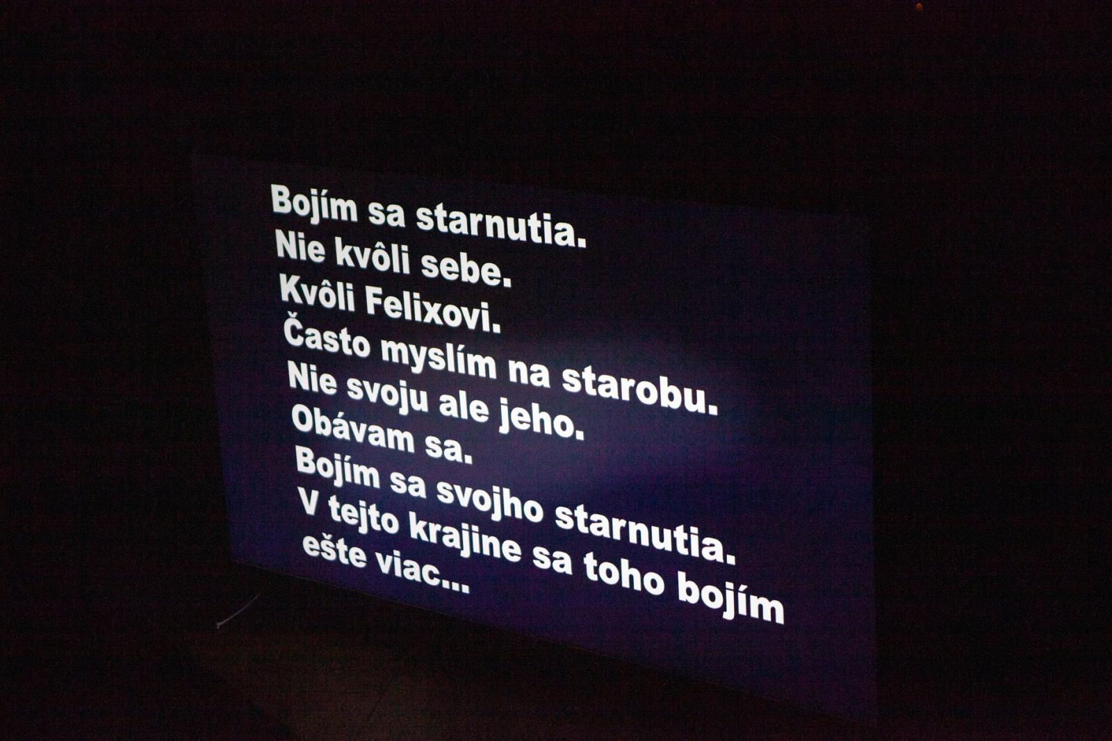 Koláž piatich medzigeneračných dialógov: DEKAMERON / Silent generation na motívy knihy – Giovanni Boccaccio Il Decamerone