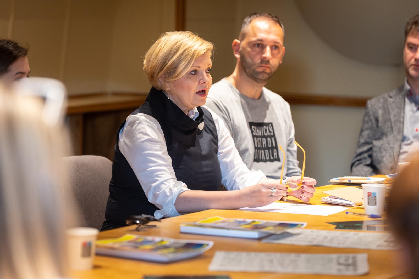 Nová dráma/New Drama 2024: stretnutie riaditeliek a riaditeľov slovenských festivalov 