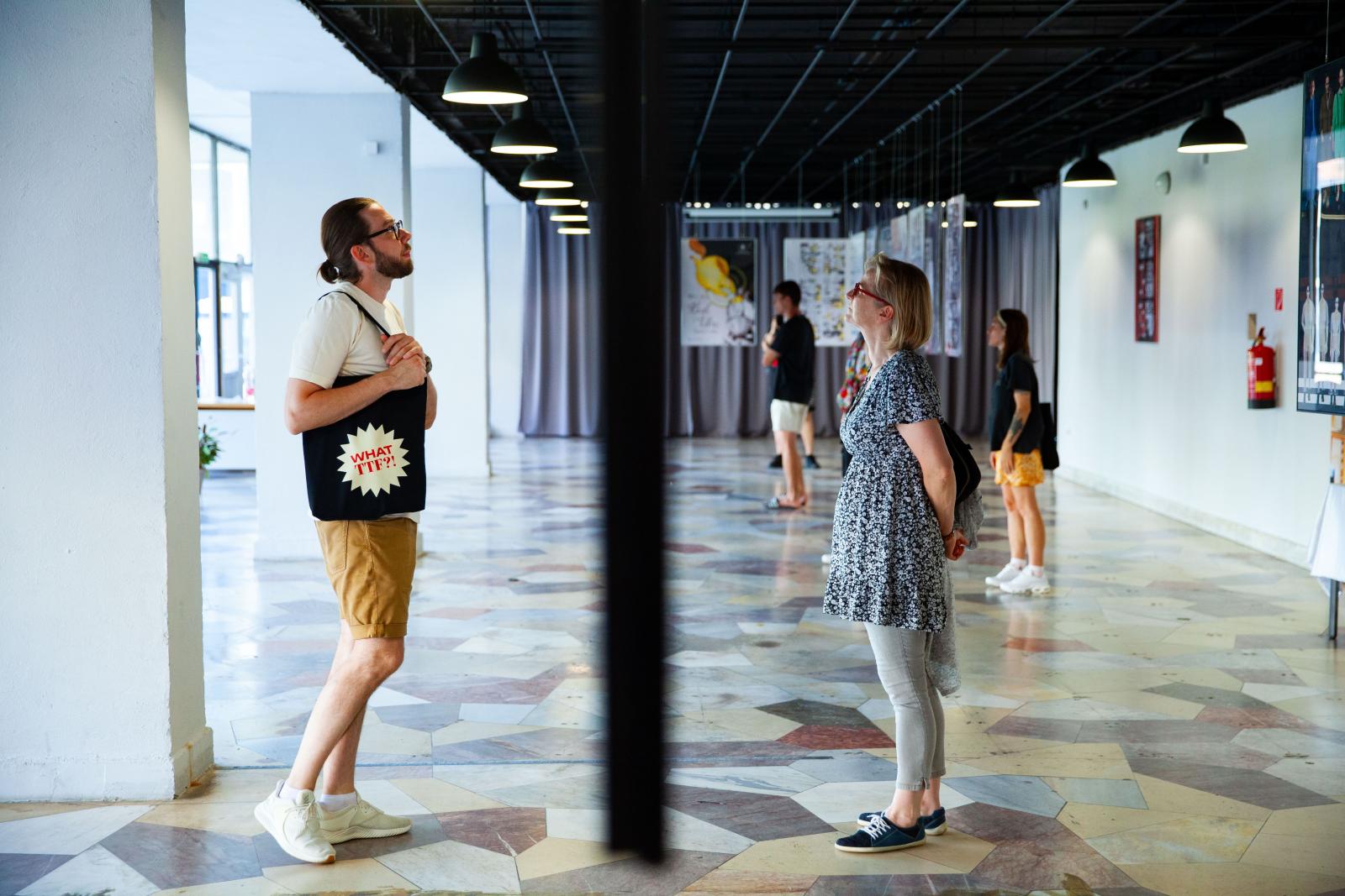 23. 6. 2024, Teen Theatre Fest: Vernisáž výstavy Klasika v grafickom románe v Kine Hviezda 