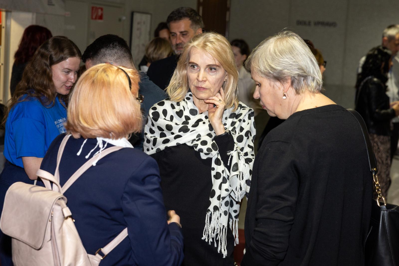 1. deň festivalu súčasnej drámy Nová dráma/New Drama 2025: slávnostné otvorenie