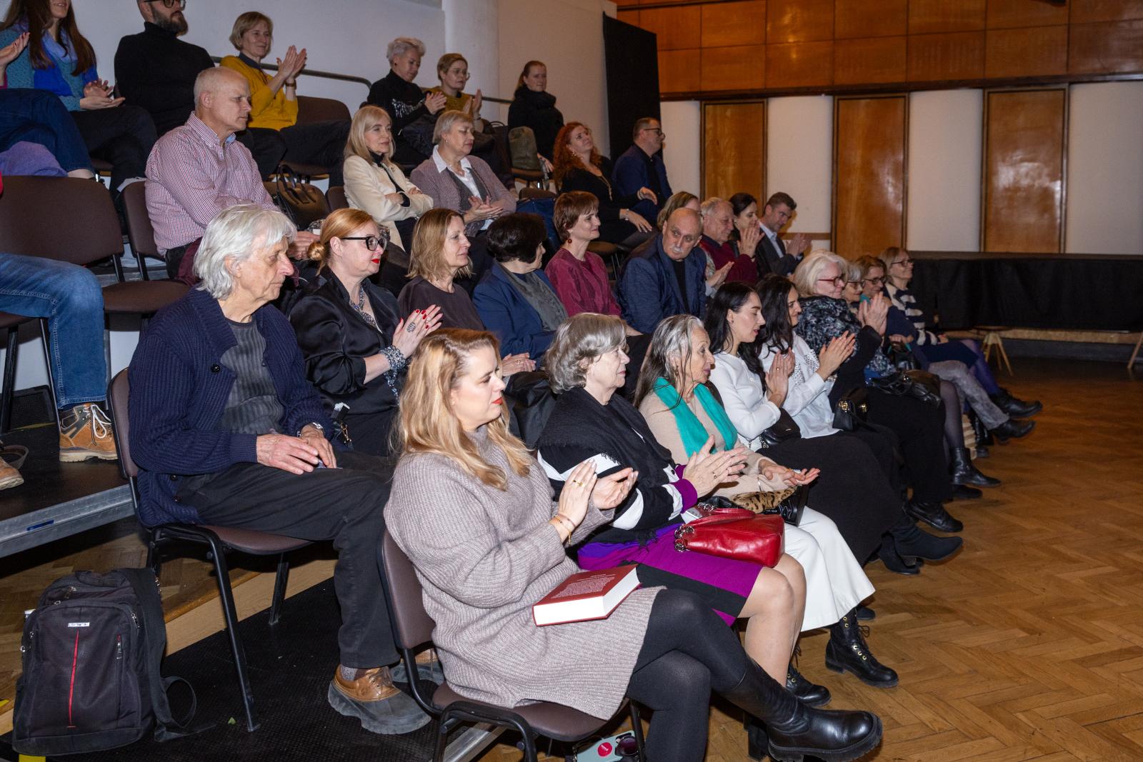 Prezentácia publikácie Slovník divadelných kritikov a publicistov v Štúdiu 12