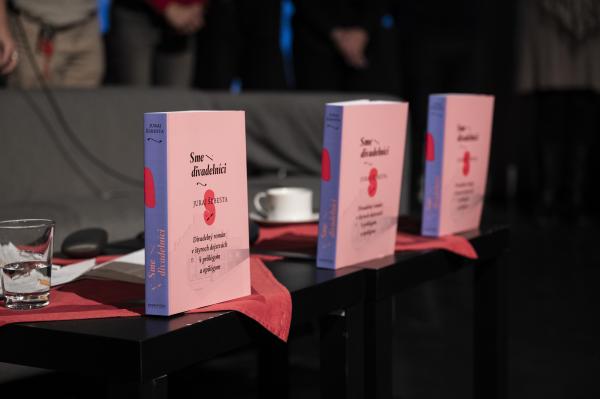 Autorov kníh, ktoré vydal Divadelný ústav, ocenil Literárny fond