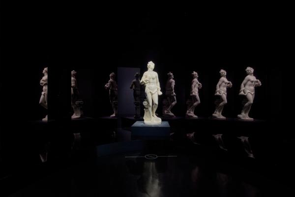 Clémence Farrell bude hlavnou prednášajúcou aprílového sympózia Pražského Quadriennale 2027